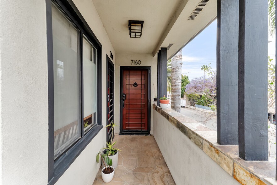 More Photos Of 7154 Lexington Ave, West Hollywood Apartments For Sale