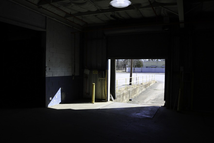 More Photos Of 13343 Interstate 20 E, Tyler Warehouse For Lease