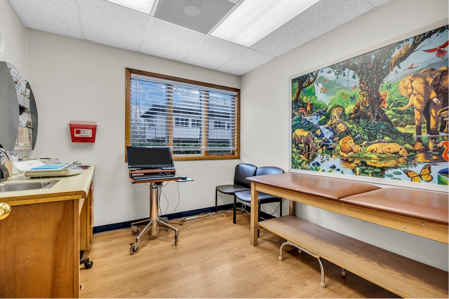 More Photos Of 2130 Highway 35, Sea Girt Medical For Sale