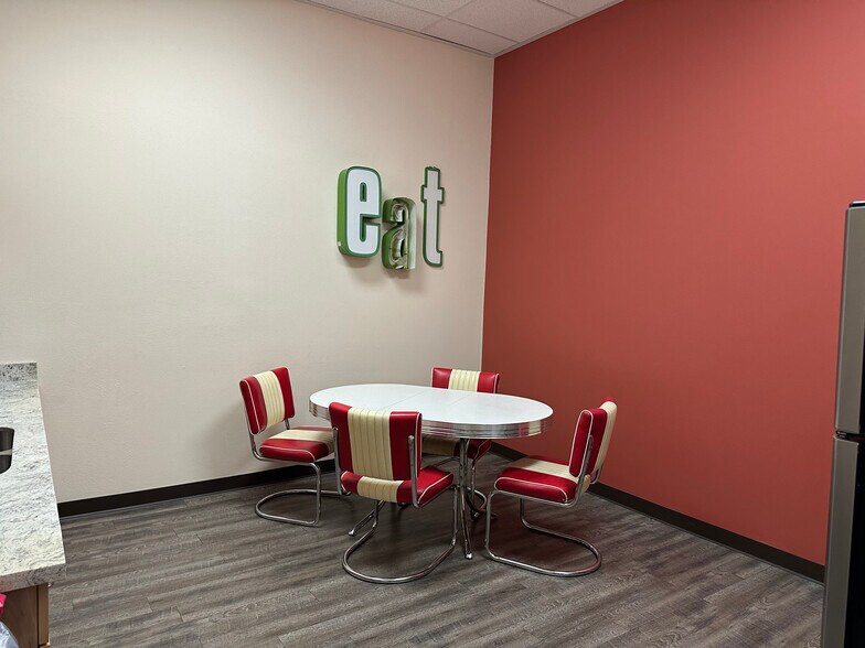 More Photos Of 4285 N Rancho Dr, Las Vegas Medical For Sale