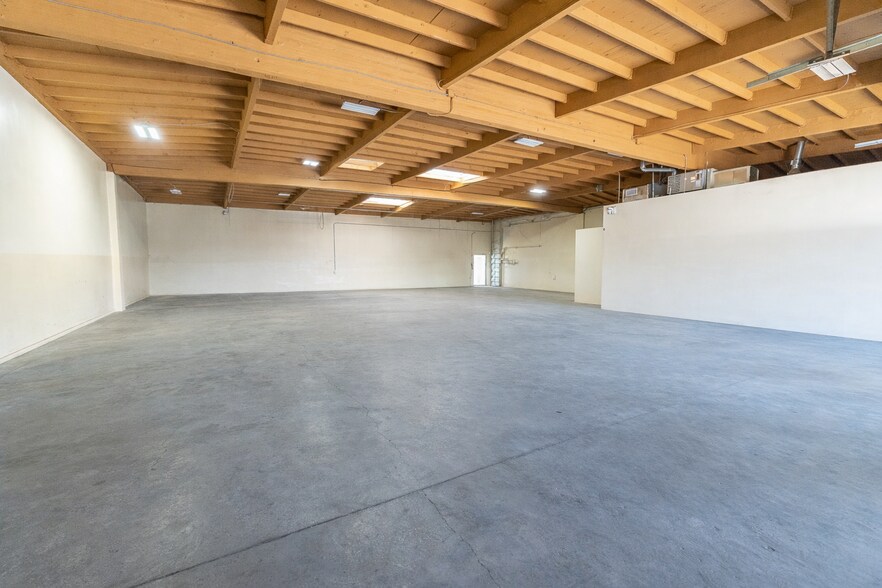 More Photos Of 1322 W Compton Blvd, Compton Land For Lease