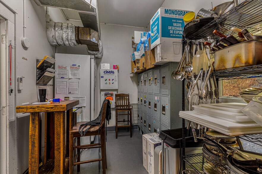 More Photos Of 3093 US Highway 64 E, Sapphire General Retail For Sale