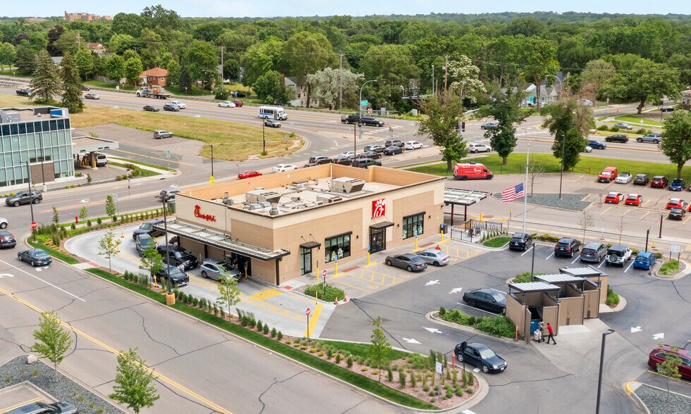 More Photos Of 8020 Highway 7, Saint Louis Park Fast Food For Sale