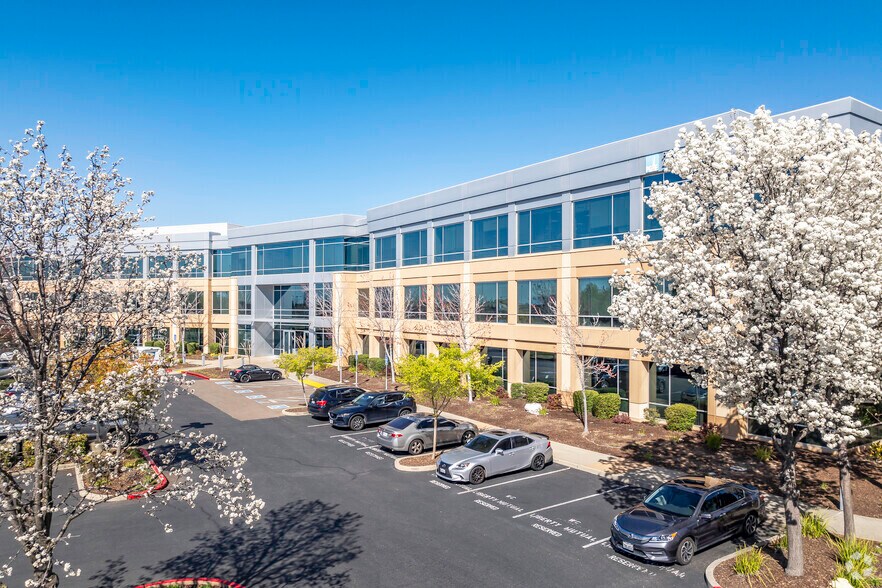 More Photos Of 6020 W Oaks Blvd, Rocklin Unknown For Lease