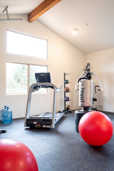 More Photos Of 2175 Cold Canyon Rd, Calabasas Assisted Living For Sale