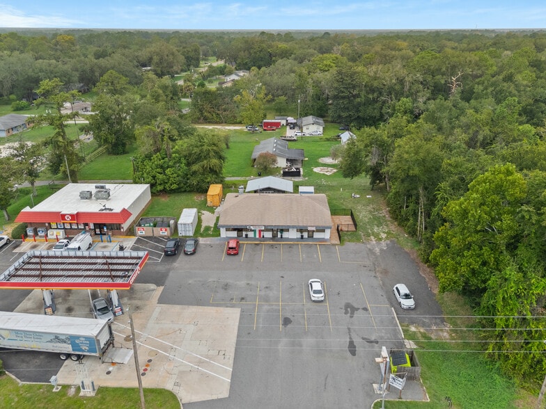 More Photos Of 330 College Dr, Orange Park Freestanding For Sale