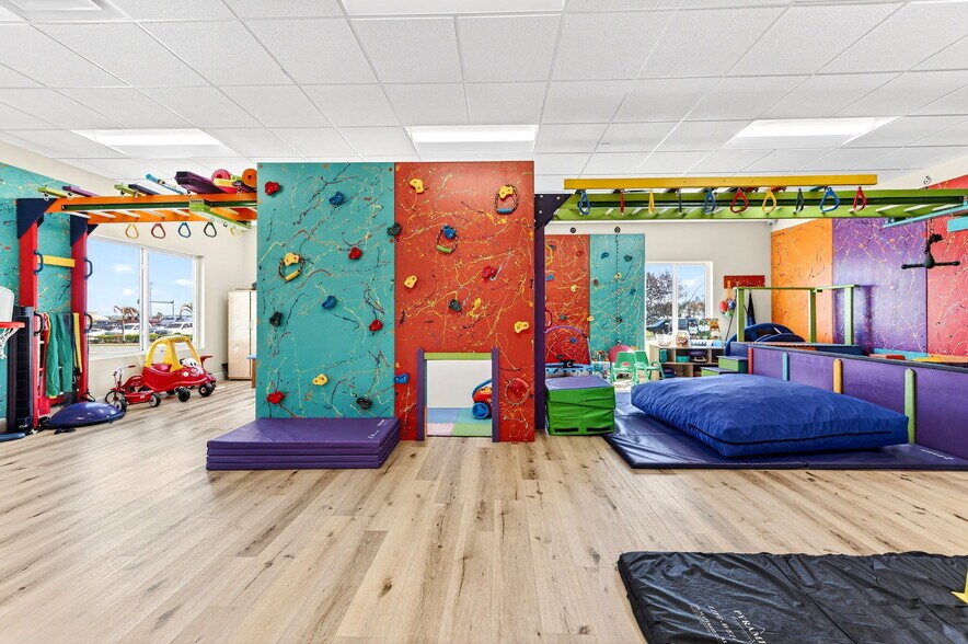 More Photos Of 6520 3rd St, Rockledge Medical For Sale