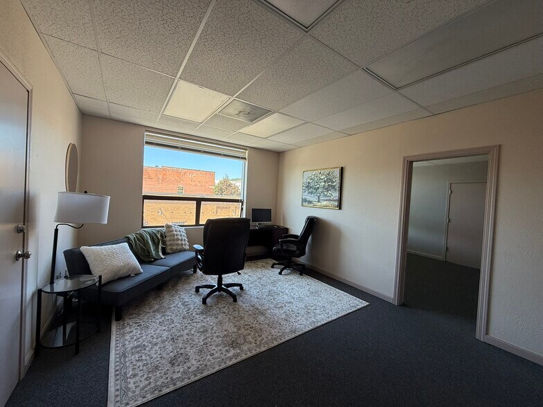 More Photos Of 700 Main St, Klamath Falls Storefront Retail Office For Sale