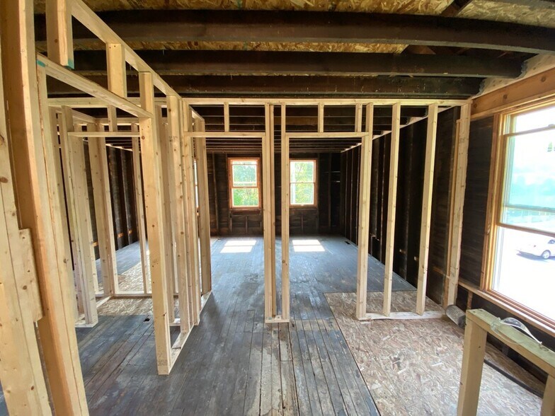 More Photos Of 5718 Lorain Ave, Cleveland Storefront Retail Office For Sale