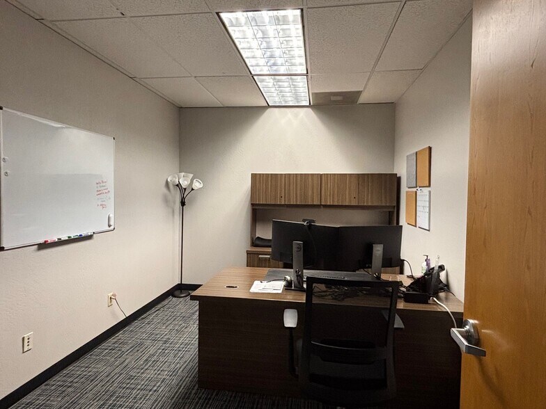 More Photos Of 2650-2656 Napa Valley Corporate Dr, Napa Research And Development For Lease
