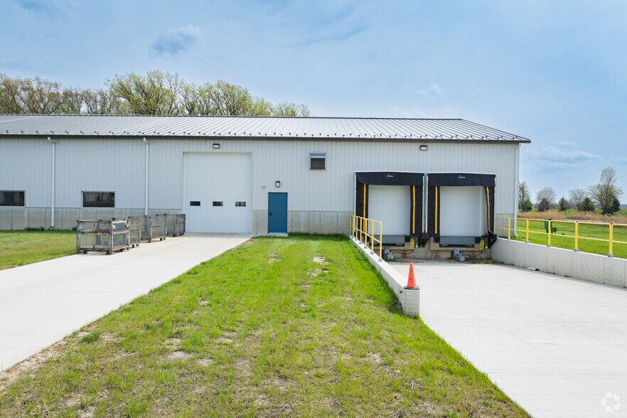 More Photos Of 27681 Cummings Rd, Millbury Research And Development For Lease