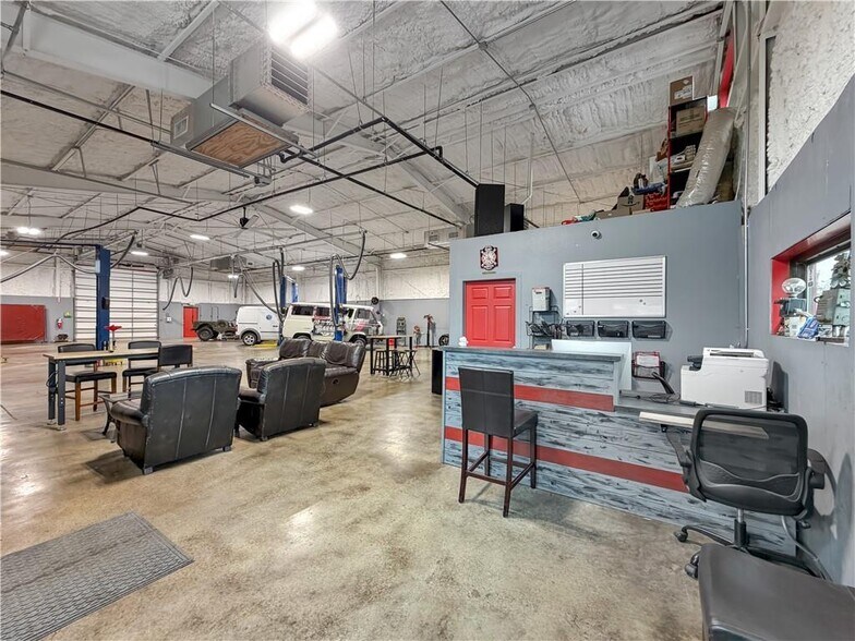 More Photos Of 428 Anchor St, Corpus Christi Industrial For Lease