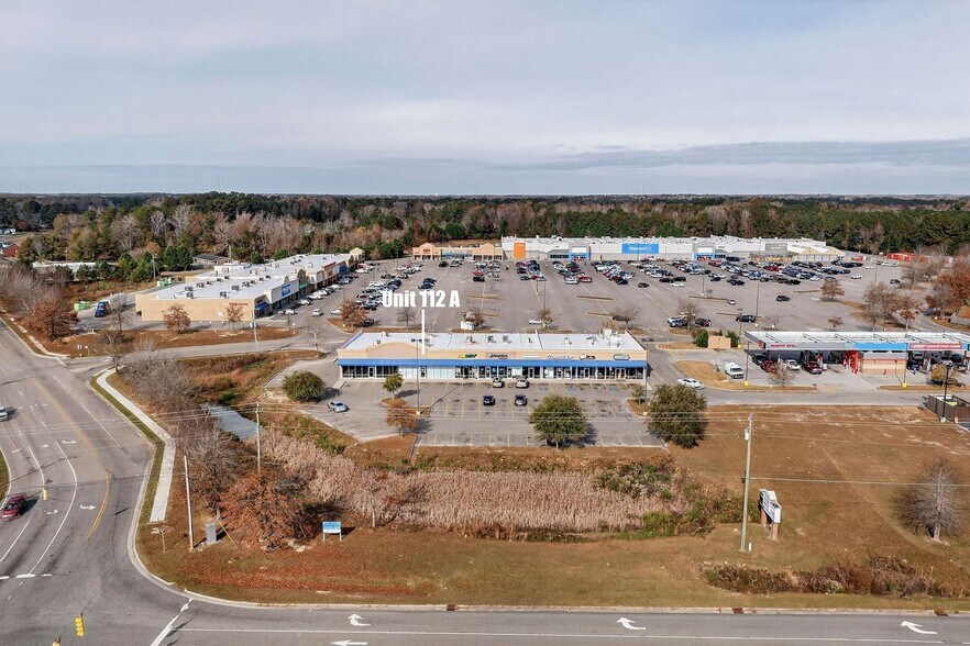 More Photos Of 300-326 Columbus Corners Dr, Whiteville Storefront For Lease
