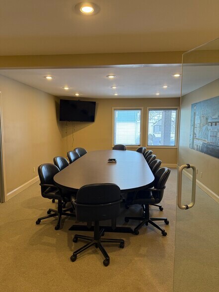 More Photos Of 2717 Genesee St, Utica Medical For Sale