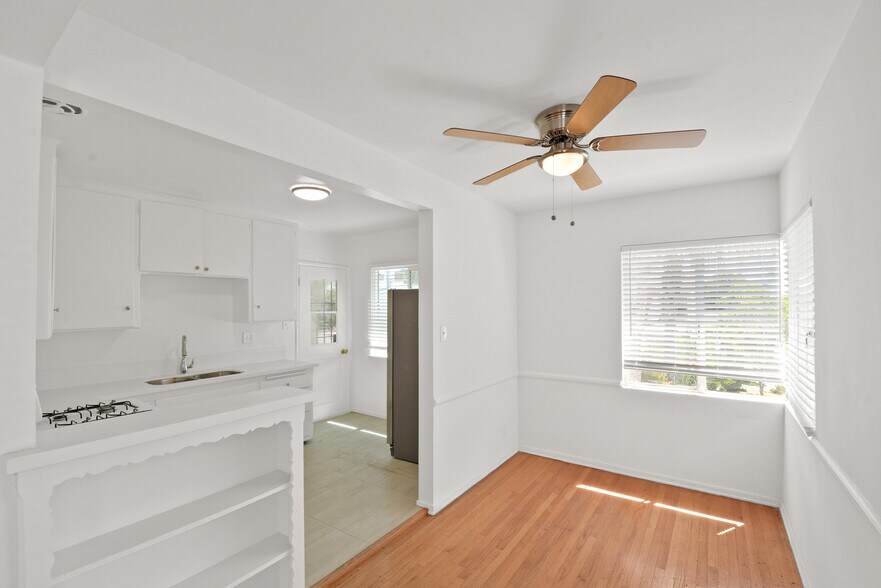More Photos Of 8529 Cashio St, Los Angeles Apartments For Sale