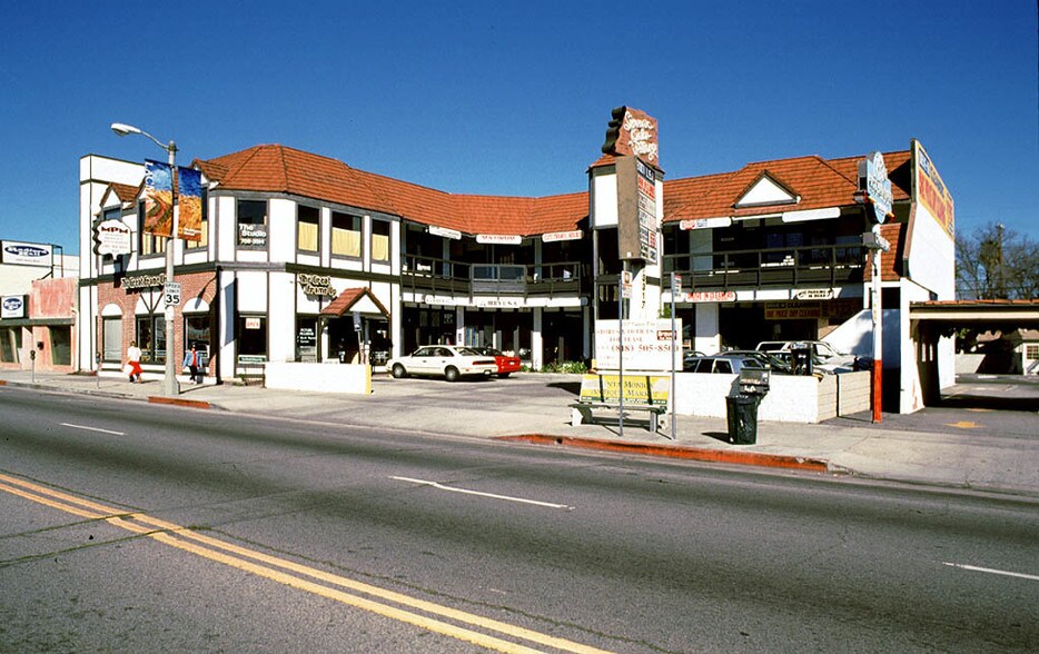 More Photos Of 13313-13321 Ventura Blvd, Sherman Oaks Office For Lease