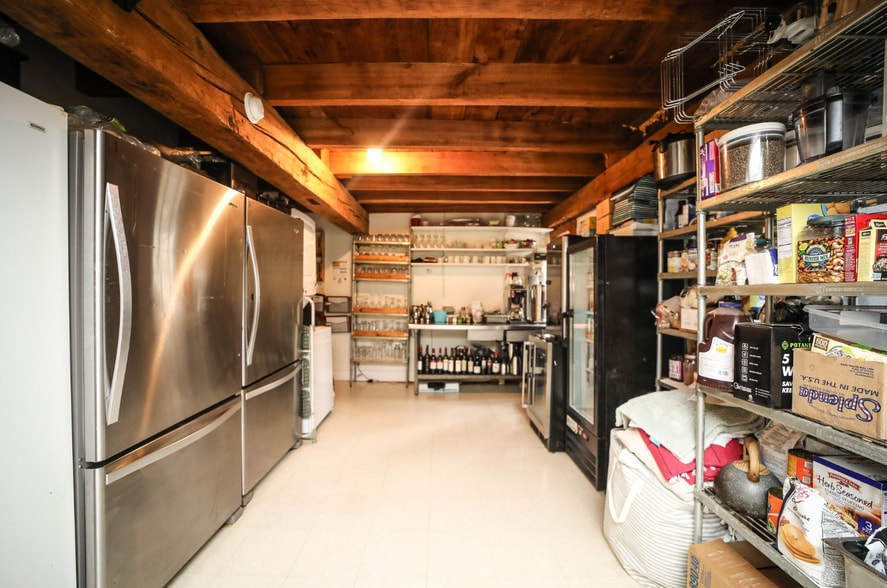 More Photos Of 352 Tye River Tpke, Vesuvius Hospitality For Sale