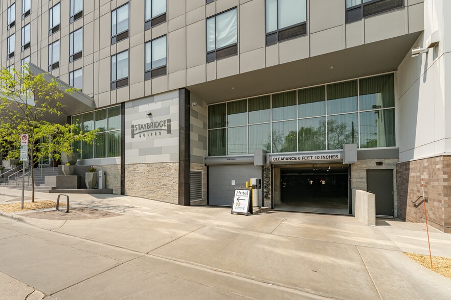 More Photos Of 1101 2nd St SW, Rochester Hotel For Lease
