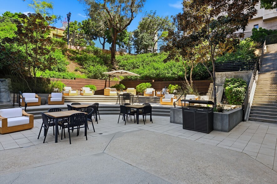 More Photos Of 600 B St, San Diego Office For Lease