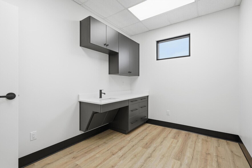 More Photos Of 6715 Memorial Dr, Abilene Medical For Lease