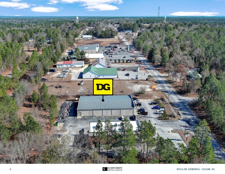 More Photos Of 2552 Main St, Elgin Freestanding For Sale