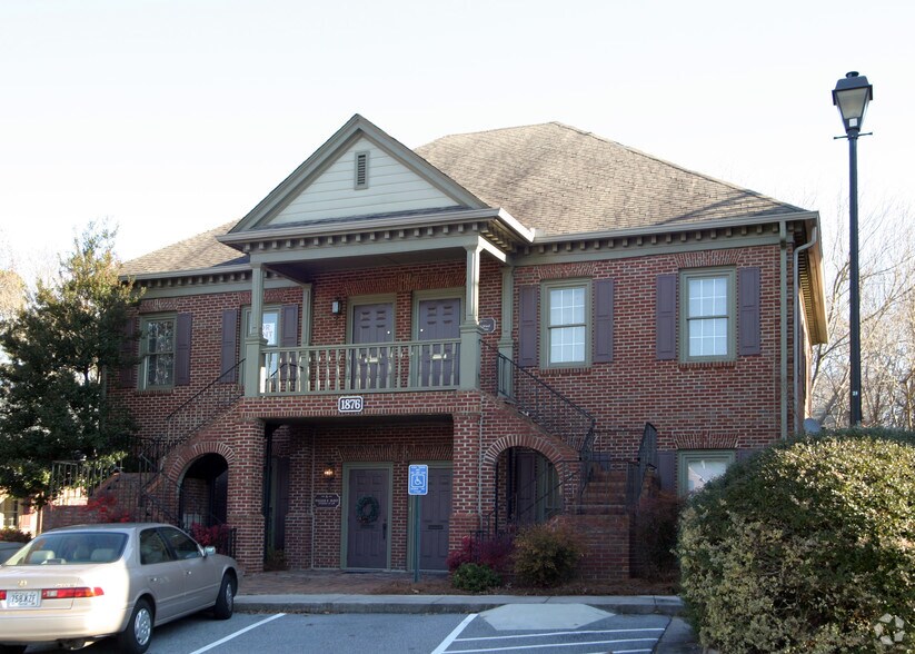 More Photos Of 1876 Independence Sq, Dunwoody Office For Lease