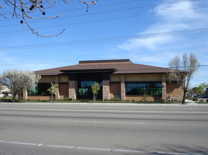 More Photos Of 1507 E March Ln, Stockton Office For Sale