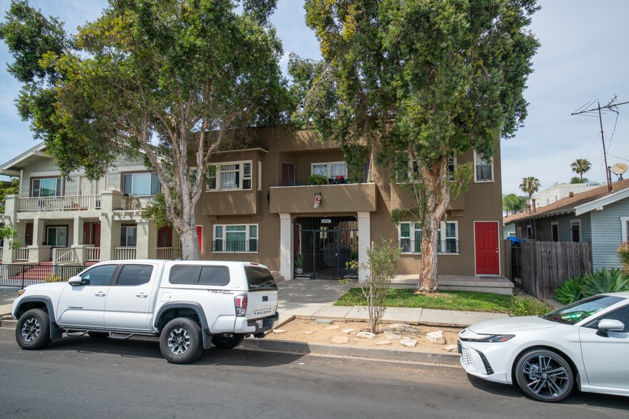 More Photos Of 1111 Pine Ave, Long Beach Apartments For Sale