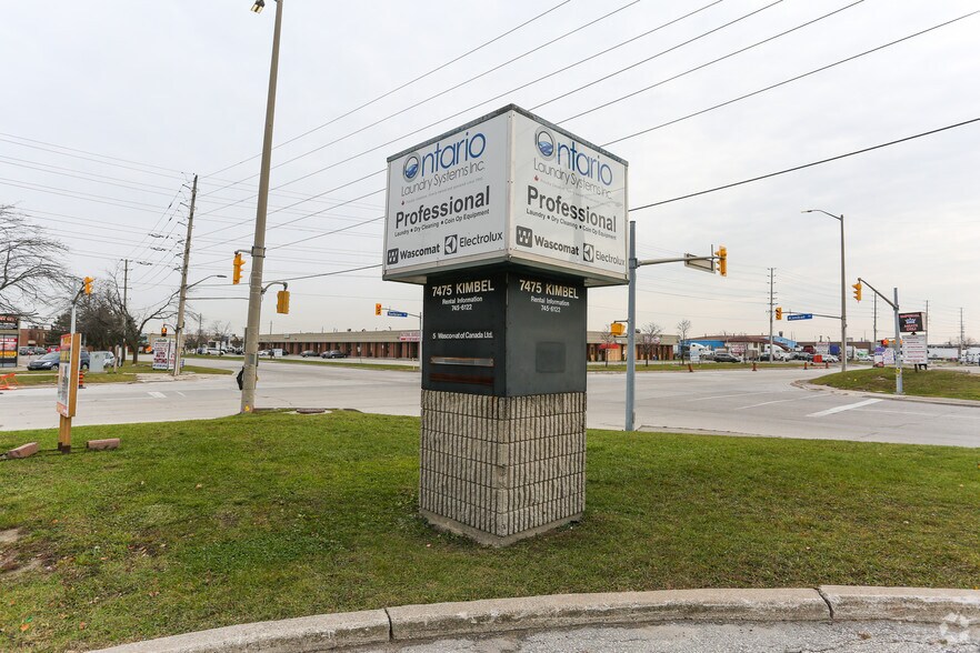 More Photos Of 7475 Kimbel St, Mississauga Warehouse For Lease