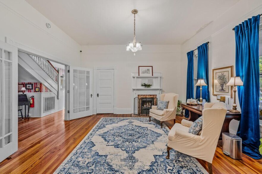 More Photos Of 252 Seavy St, Senoia Hospitality For Sale
