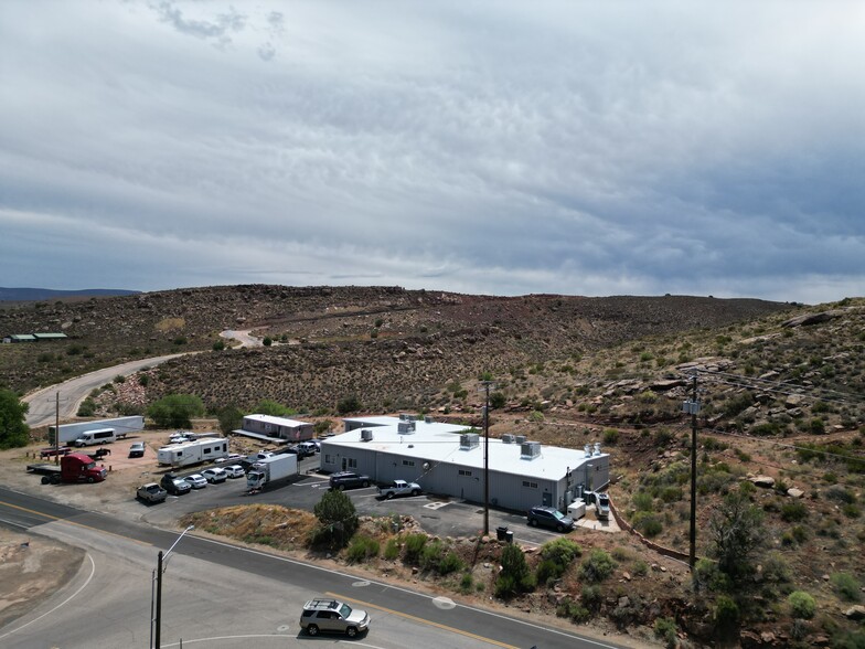 More Photos Of 590 N Main St, Leeds Manufacturing For Sale