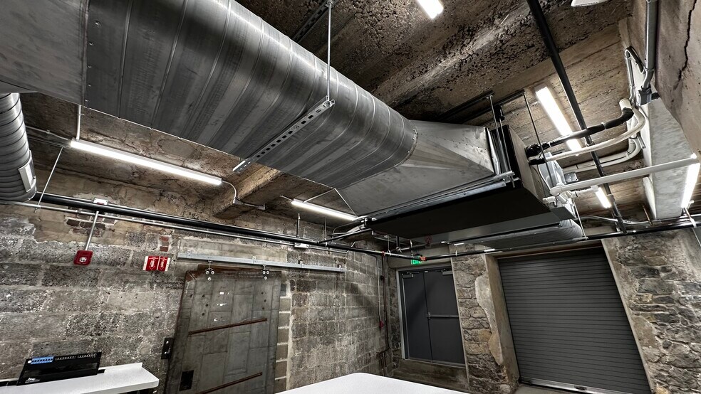 More Photos Of 225 Ferry St, Easton Office Residential For Lease