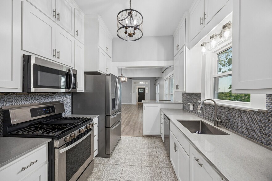More Photos Of 10347 Pless Rd, Cat Spring Land For Sale