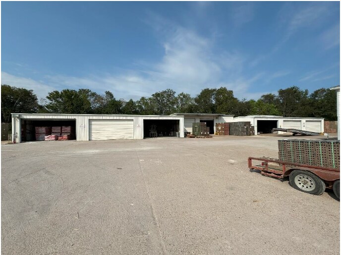 More Photos Of 8185 Eastex Fwy, Beaumont Warehouse For Sale