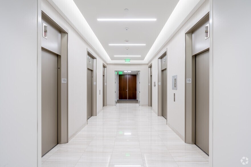 More Photos Of 10880 Wilshire Blvd, Los Angeles Office For Lease