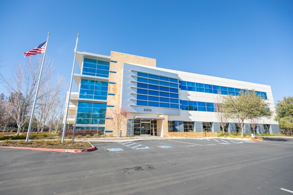 More Photos Of 8890 Cal Center Dr, Sacramento Office For Lease