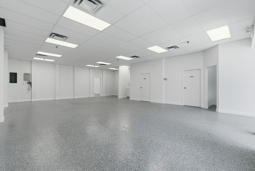 More Photos Of 397 Humberline Dr, Toronto Warehouse For Sale