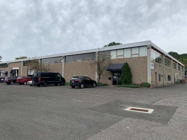 Primary Photo Of 11 Largo Dr S, Stamford Industrial For Sale