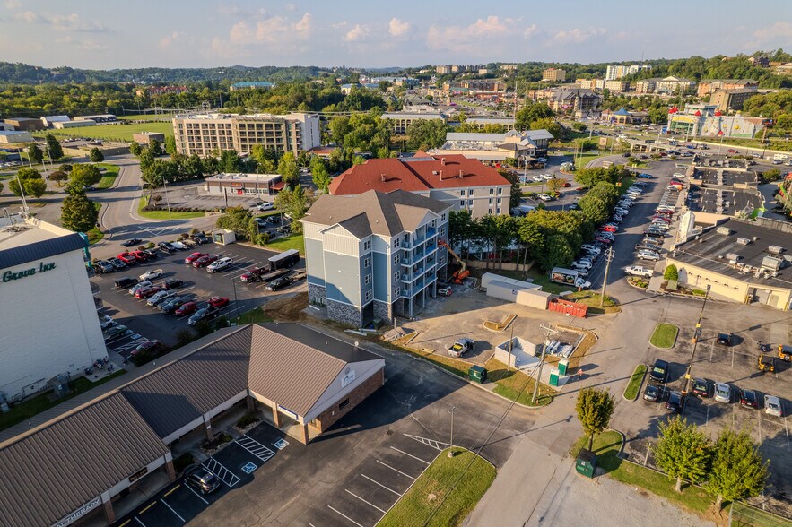 More Photos Of 129 Sugarfoot Way, Pigeon Forge Apartments For Sale