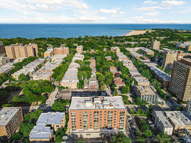 More Photos Of 4848 N Sheridan Rd, Chicago Apartments For Lease