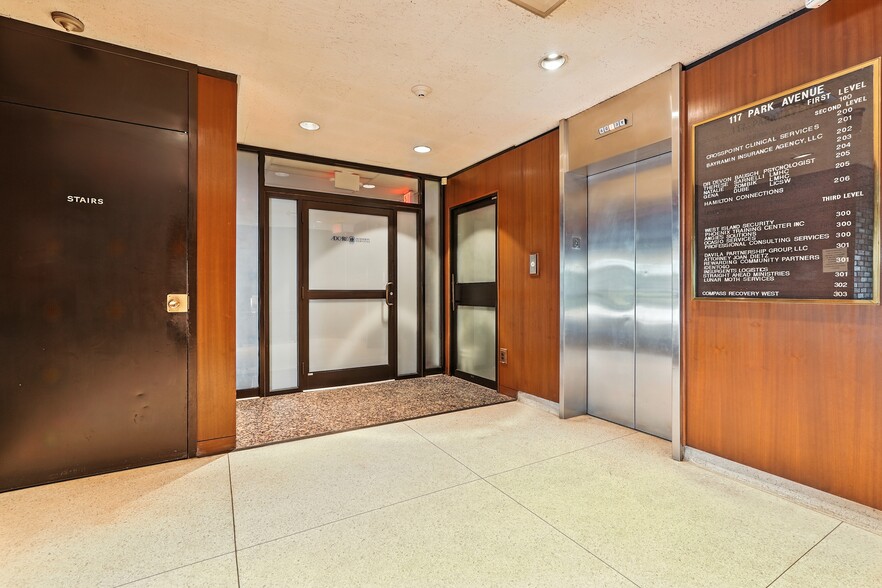 More Photos Of 117 Park Ave, West Springfield Office For Sale