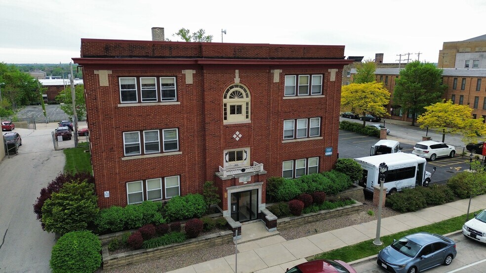 More Photos Of , Milwaukee Multifamily For Sale
