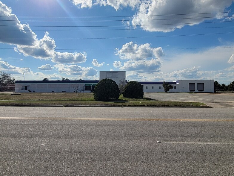 More Photos Of 600 Haines Ave, Waycross Manufacturing For Lease