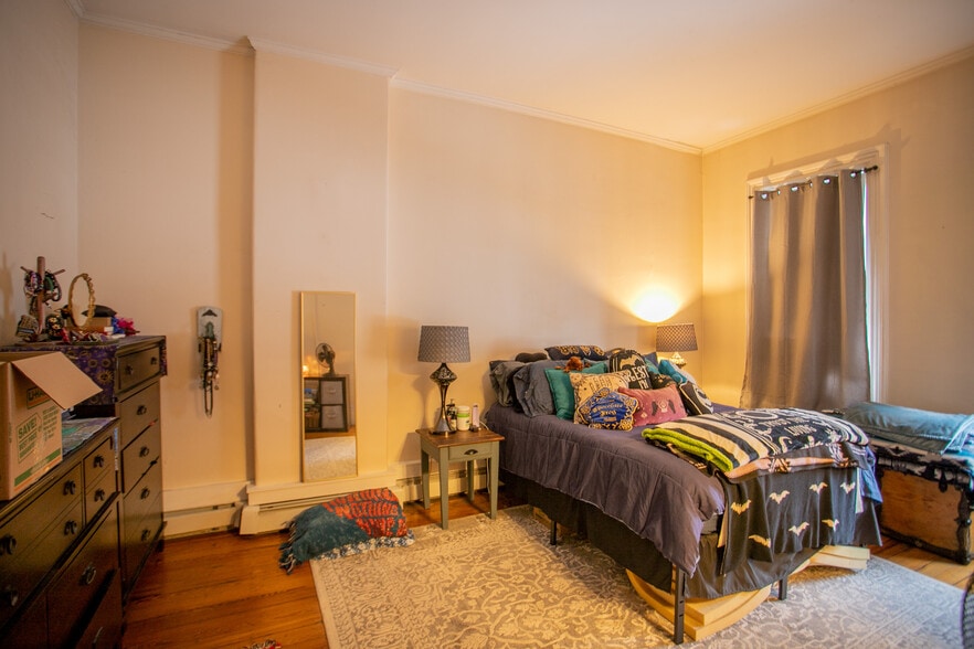 More Photos Of 43-49 Main, Bangor Office For Sale