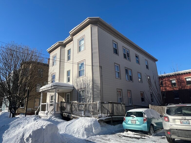 More Photos Of 55 Grant St, Portland Apartments For Sale
