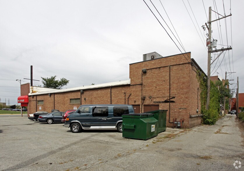 More Photos Of 1012-1020 Lincolnway, La Porte Coworking Space