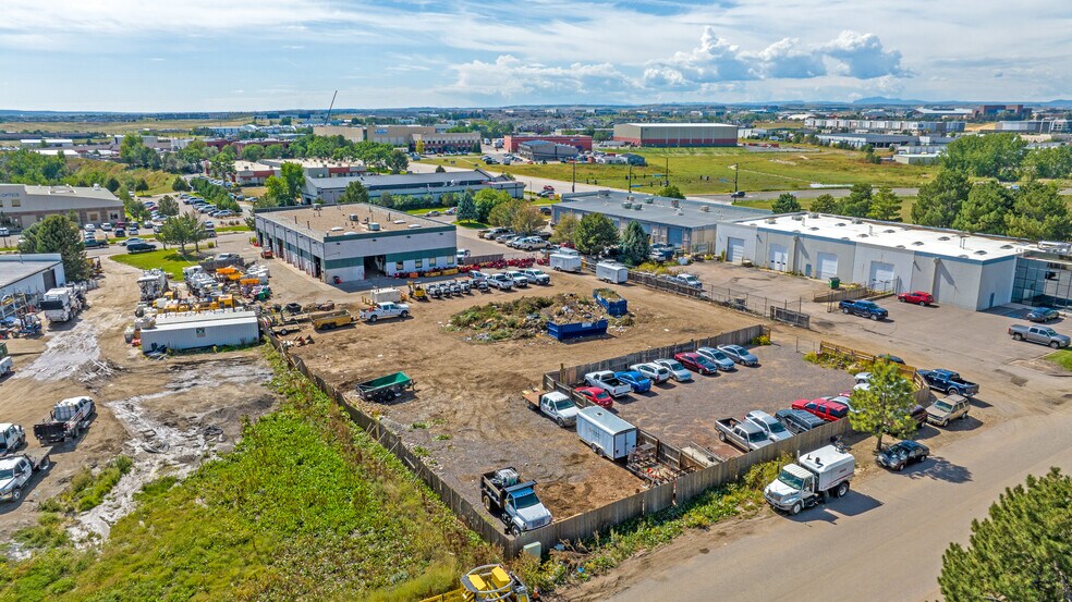 More Photos Of 6849 S Dawson Cir, Englewood Warehouse For Lease