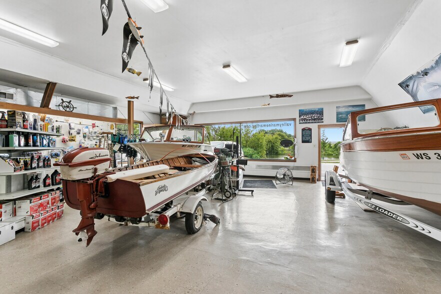 More Photos Of 100 Water St, Menasha General Retail For Sale