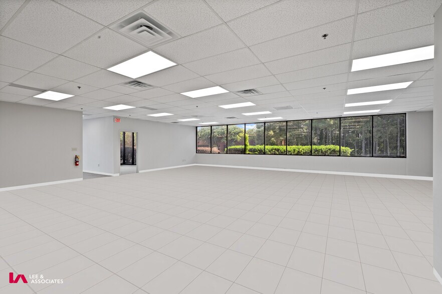 More Photos Of 3100 Medlock Bridge Rd, Peachtree Corners Flex For Sale