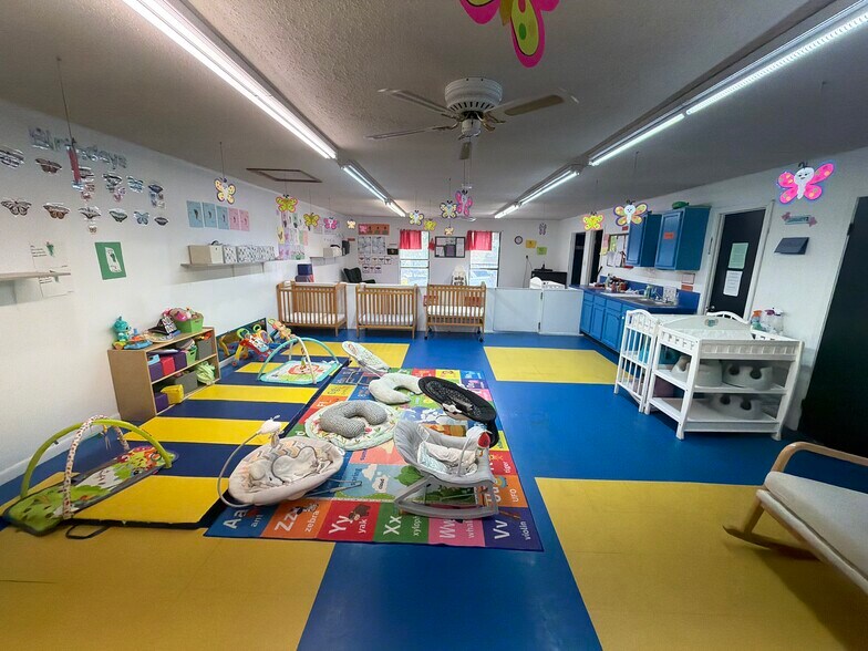 More Photos Of 1816 Hinson Loop Rd, Little Rock Daycare Center For Sale